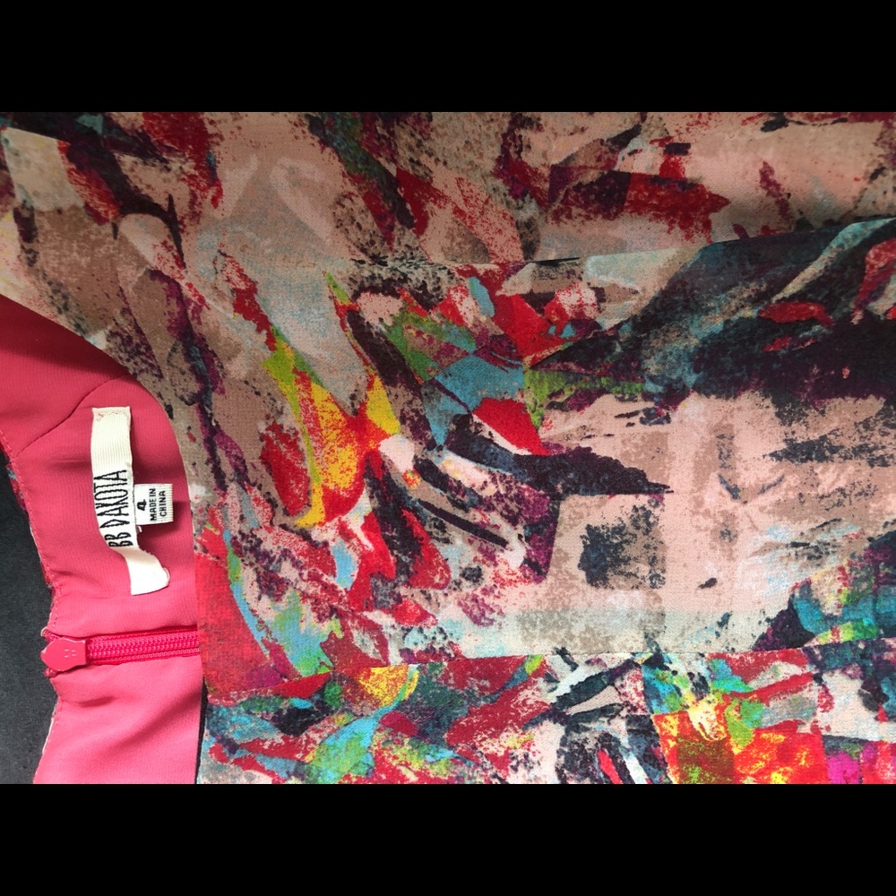 Dress - Picture 2 of 2